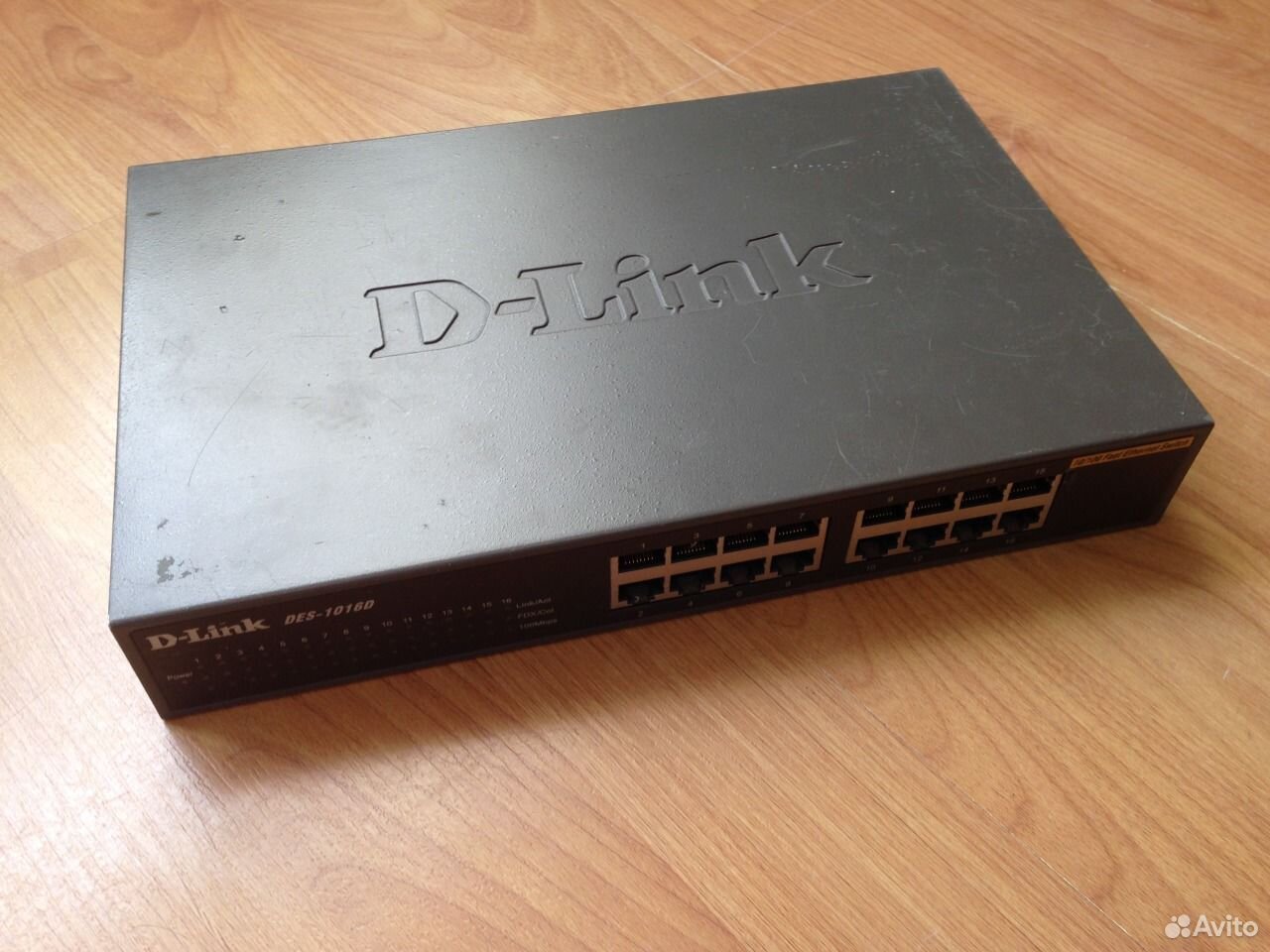 D-link des-1016d.