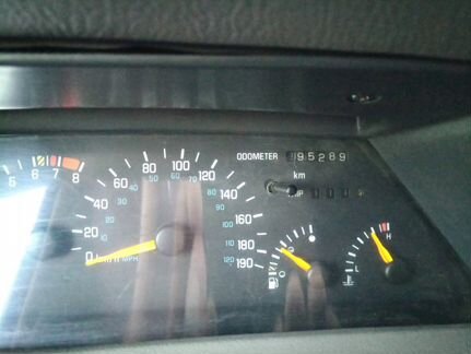 Pontiac Trans Sport 2.3 МТ, 1993, 295 289 км
