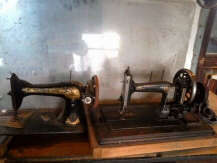 Старые швейные машинки