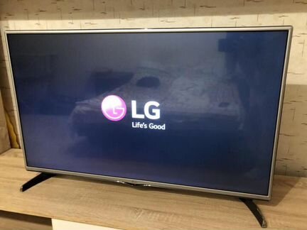Телевизор LG «42»