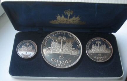 Набор из 3 серебряных монет Гаити
