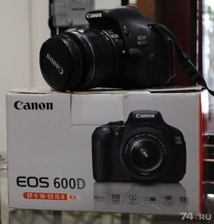 Зеркальный фотоаппарат Canon 600D+сумка