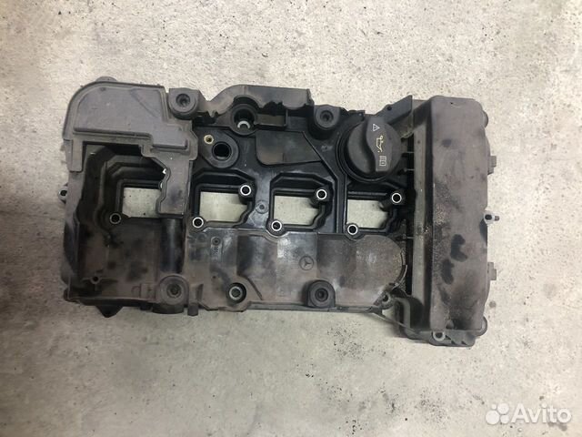 Клапанная крышка С180/271820