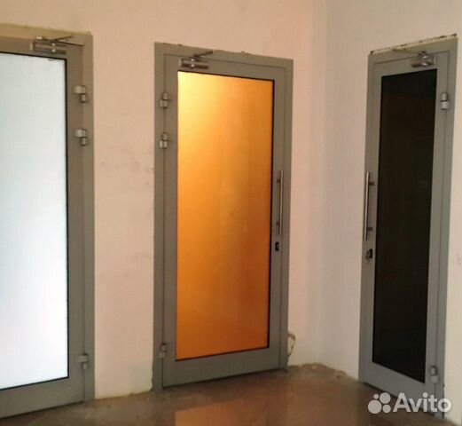 Алюминиевая дверь теплая