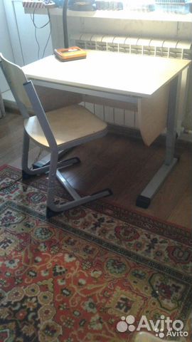 Стол и стул с регулировкой высоты