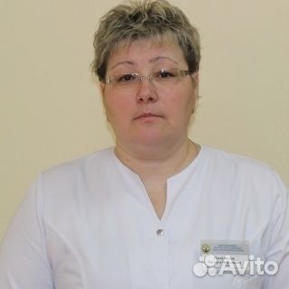 Сиделка, помощница с мед.образованием