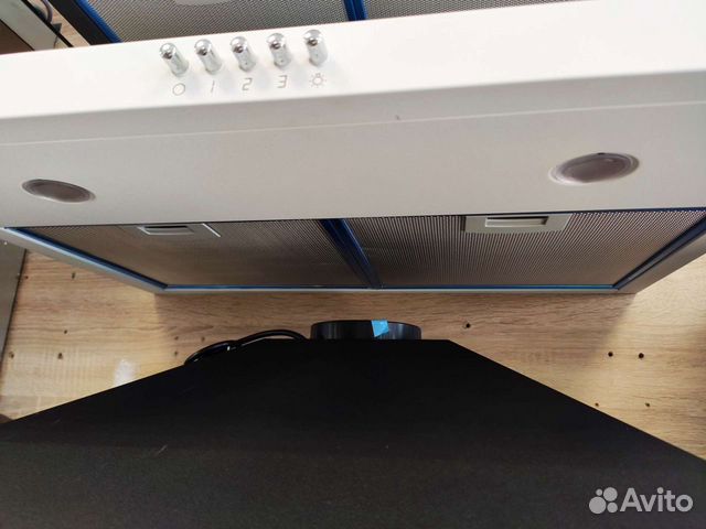 Вытяжка кухонная making Oasis everywhere kв-60W