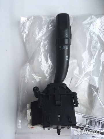 Подрулевой переключатель поворотников Geely