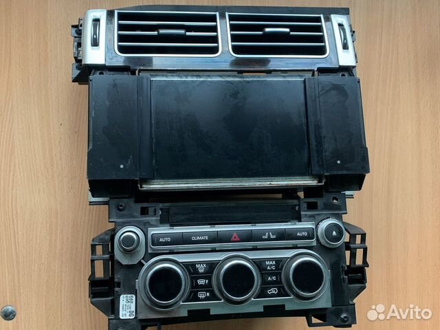 Штатная мультимедиа Land Rover Voque RR sport L405