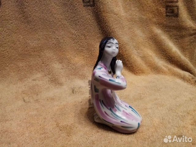 Статуэтка фарфоровая лфз