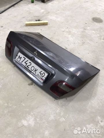 Крышка багажника Митцубиси Каризма