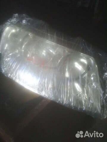 Фольксваген Шаран 2002г фара правая