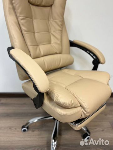 Кресло компьютерное руководителя с массажем