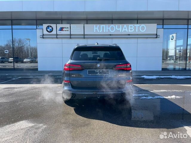 BMW X5 4.4 AT, 2021