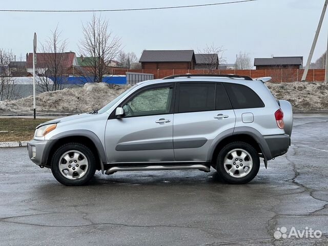 Toyota RAV4 2.0 AT, 2001, 280 000 км