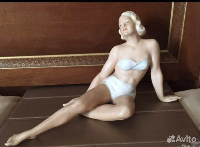 Фарфоровые статуэтки