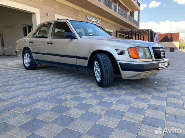 Mercedes-Benz W124 3.0 AT, 1989, 267 400 км