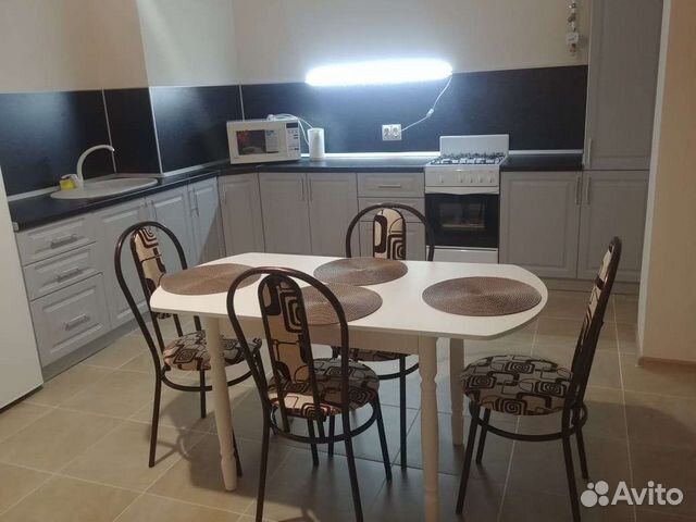 

1-к. квартира, 68 м², 4 кровати