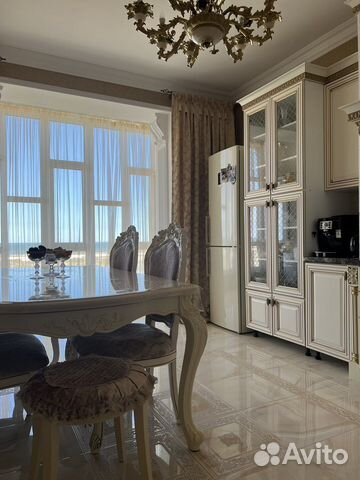 

2-к. квартира, 100 м², 5/5 эт.