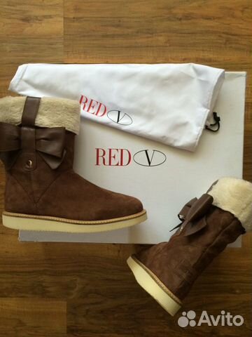 Сапоги Red Valentino. Оригинал. Новые. р.36,40 Сапоги Red Valentino. Оригинал. Новые. р.36,40