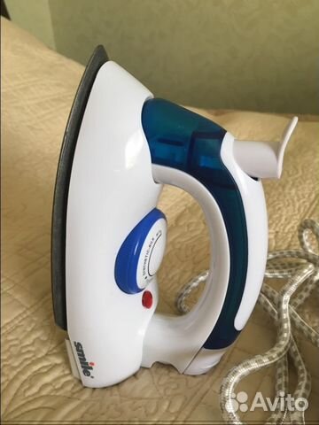 Дорожный утюг Smile SI 1802 Дорожный утюг Smile SI 1802