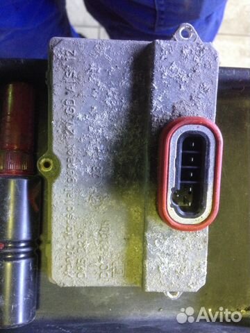 Блок ксеноновой лампы hella 00040547 Блок ксеноновой лампы hella 00040547