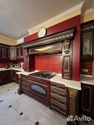 

Дом 550 м² на участке 20 сот.
