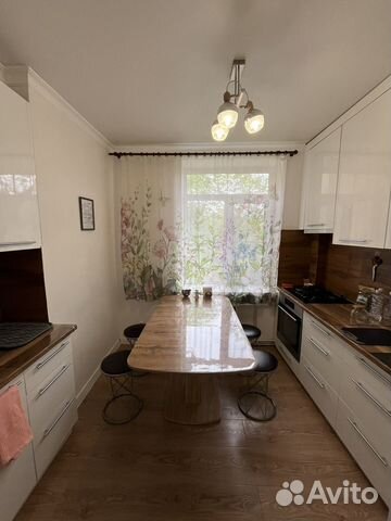 

3-к. квартира, 92 м², 10 кроватей