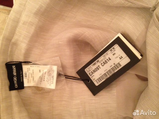 Юбка новая оригинал Armani натурал. лён 46 размер Юбка новая оригинал Armani натурал. лён 46 размер
