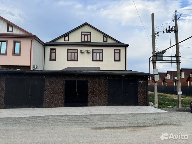 

3-к. дом, 160 м²