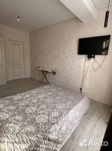 

2-к. квартира, 85 м², 2/13 эт.
