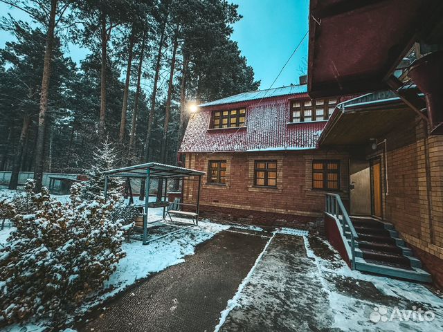 

5-к. коттедж, 340 м²
