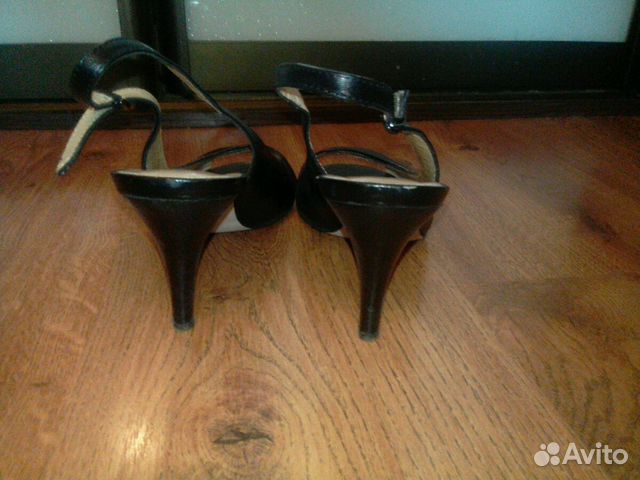 Босоножки р.40