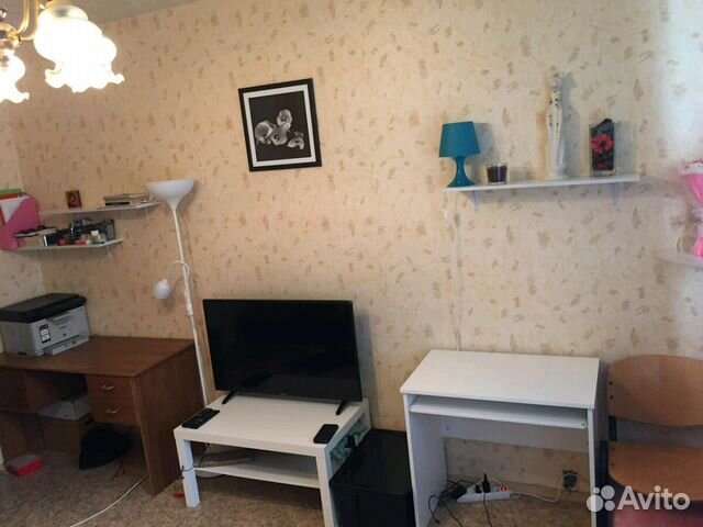 1-к квартира, 38 м², 4/9 эт. 1-к квартира, 38 м², 4/9 эт.