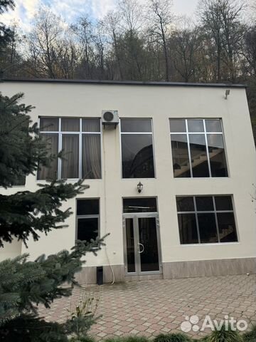 

4-к. коттедж, 360 м²