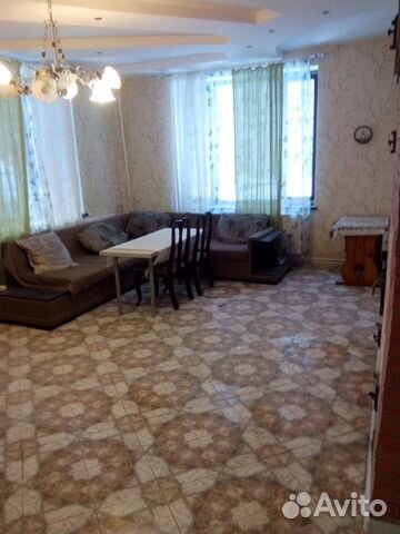 

8-к. дом, 240 м²