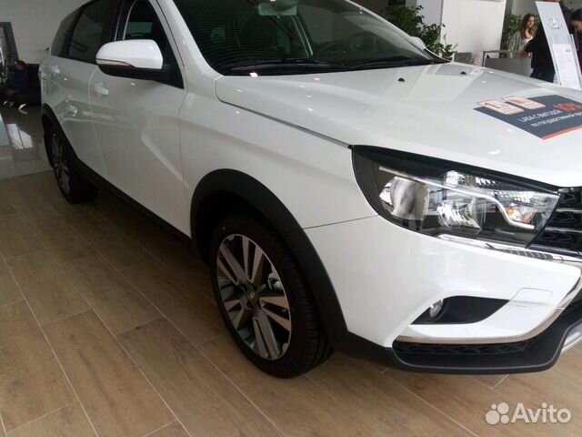 Оригинальный литой диск R17 LADA Vesta Оригинальный литой диск R17 LADA Vesta
