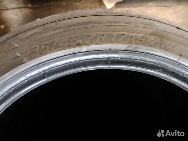 Шины летние R17 235/45