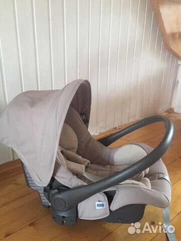 Автомобильное кресло Inglesina Huggy Multifix 0-13