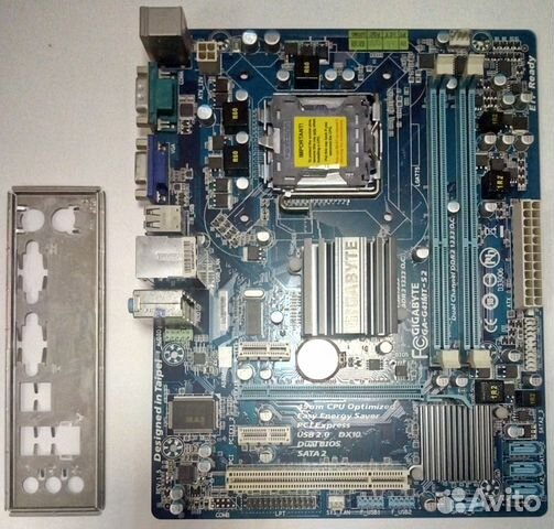 Socket 775 DDR3 x 2 (8 GB) - Gigabyte GA-G41MT-S2