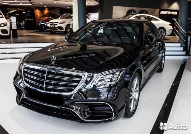 Обвес рестайлинга на Mercedes w222 S63 AMG 2018 г