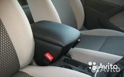 Качественный подлокотник из кожи Hyundai Solaris