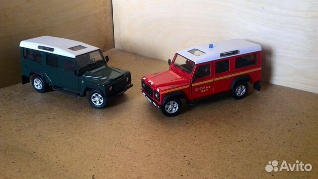 Модели а/м Land Rover Defender в масштабе 1:24