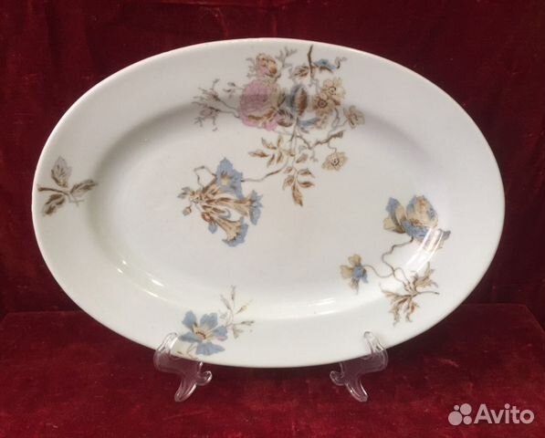 Фарфоровое блюдо Корниловых, царская Россия Фарфоровое блюдо Корниловых, царская Россия
