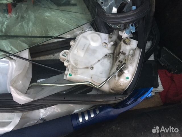 Стекло двери передней правой Honda Fit 2008 Стекло двери передней правой Honda Fit 2008