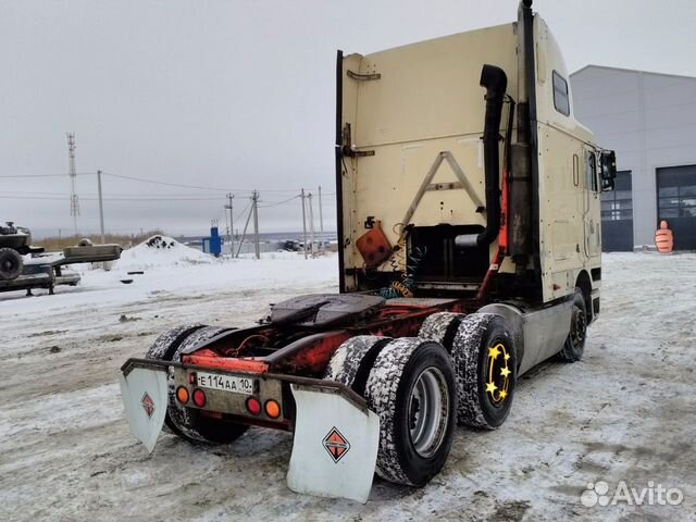 International 9800 1998 год. Cummins 11