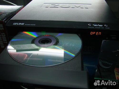 DVD плеер Izumi DV20D102KB