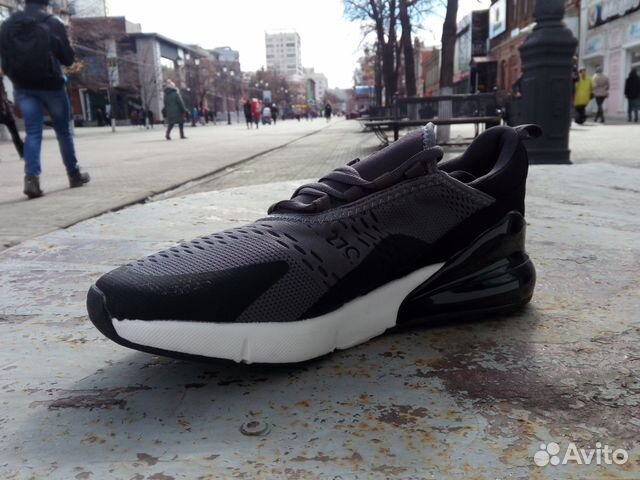 Кроссовки Nike Air Max 270 43 р-р