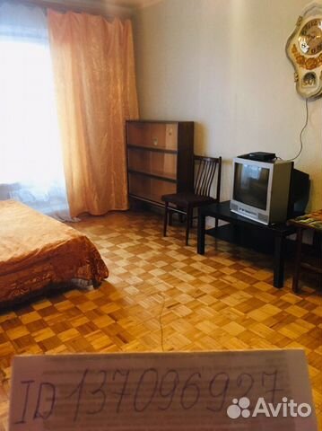 1-к квартира, 32 м², 4/9 эт. 1-к квартира, 32 м², 4/9 эт.
