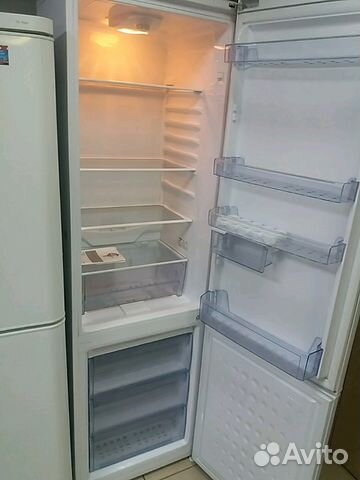 Холодильник веко CS338022